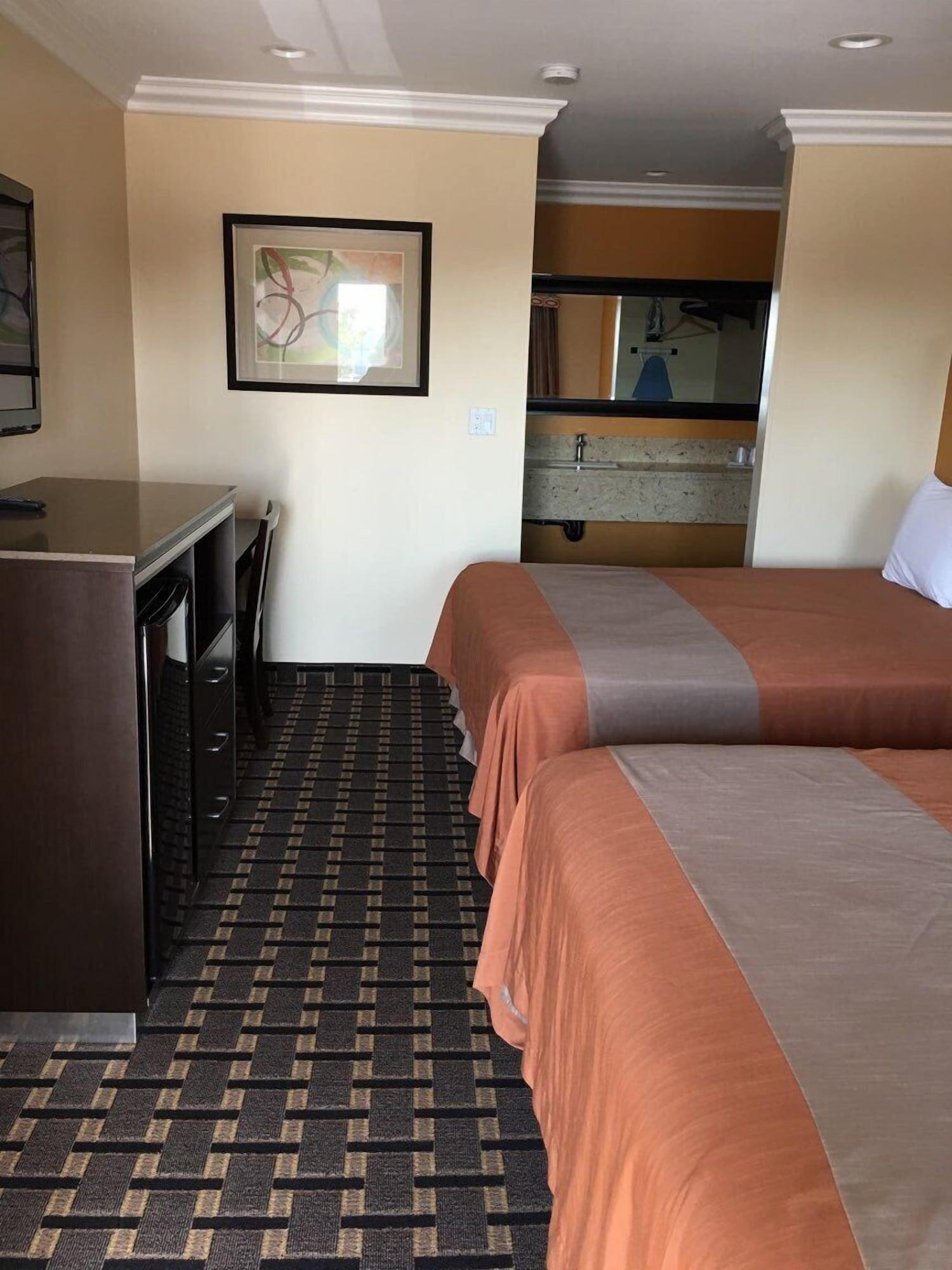 Ontario Inn & Suites มอนต์แคลร์ ภายนอก รูปภาพ